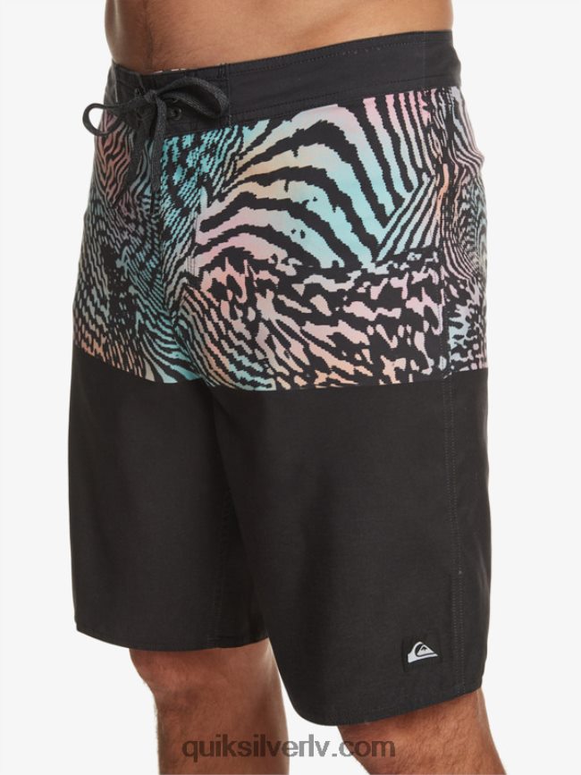 vīriešiem Quiksilver ikdienas iedalījums 20 dēļu šorti melns 88064R669