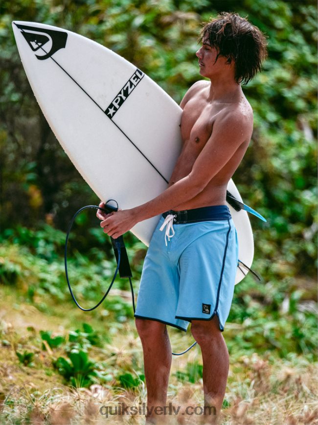 vīriešiem Quiksilver oriģinālie ķemmīšgliemeņu 18 dēļu šorti debesu zils 88064R88