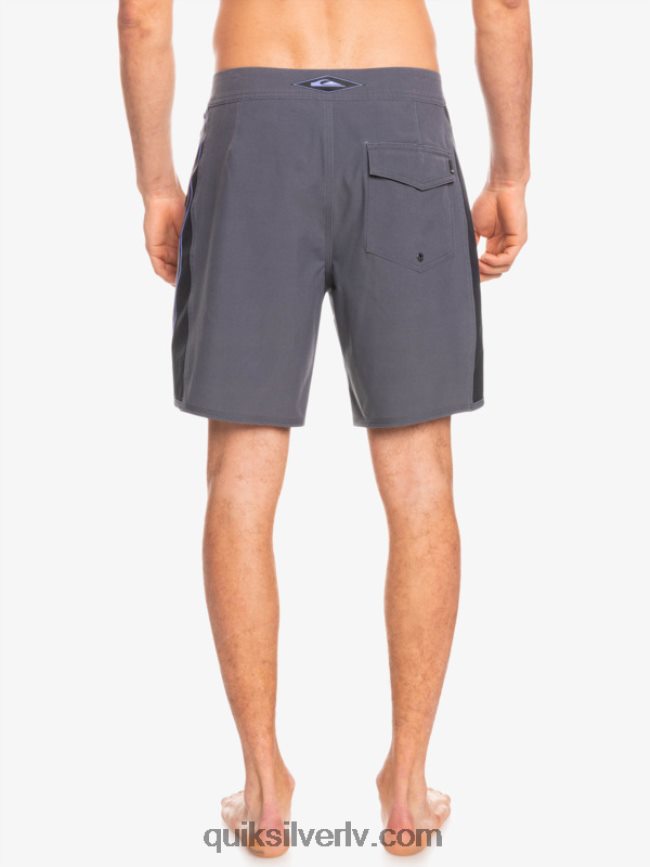 vīriešiem Quiksilver surfsilk arch 18 dēļu šorti dzelzs vārti 88064R1699