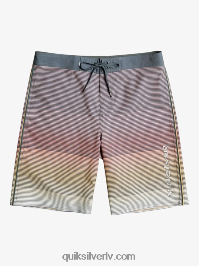 vīriešiem Quiksilver surfsilk masīvi 20 dēļu šorti kvieši 88064R334