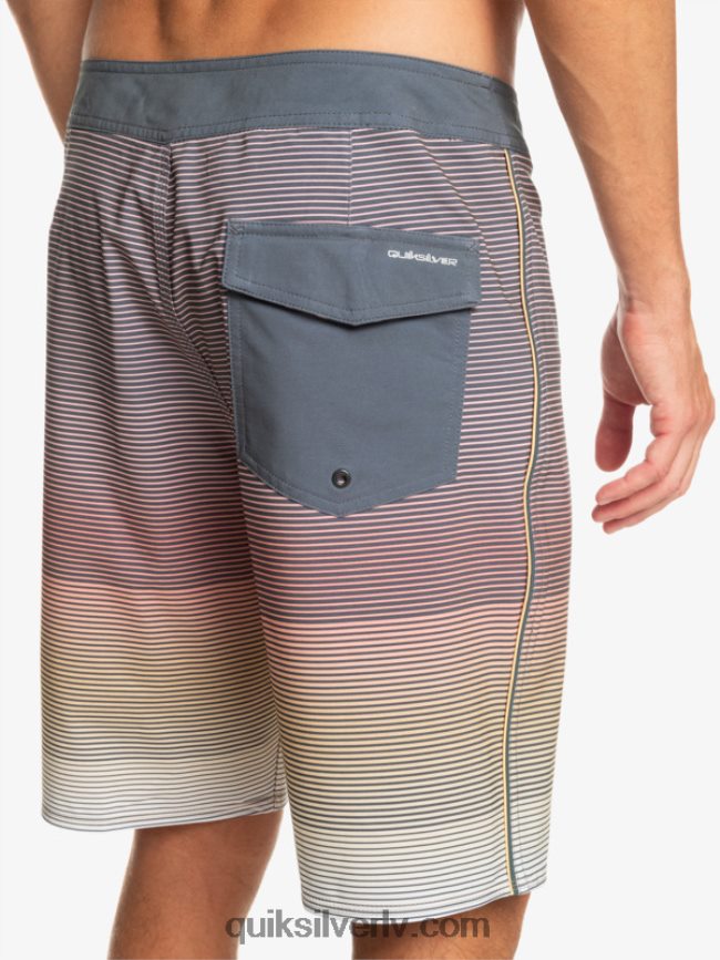 vīriešiem Quiksilver surfsilk masīvi 20 dēļu šorti kvieši 88064R334