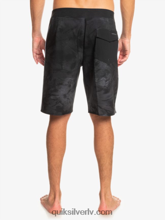 vīriešiem Quiksilver surfsilk masīvi 20 dēļu šorti melns 88064R335