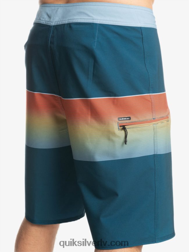 vīriešiem Quiksilver surfsilk slab 21 dēļu šorti majolika zila 88064R1411