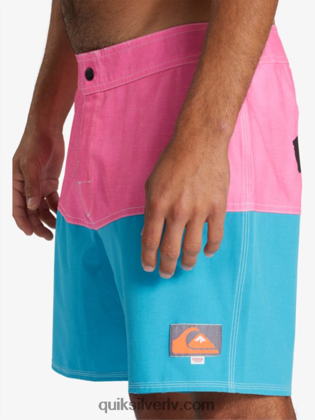 vīriešiem Quiksilver x Stranger lietas butt logo 1986 17 dēļa šorti Lenora kalni 88064R1720