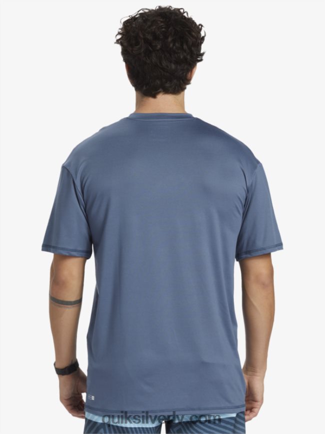 vīriešiem Quiksilver cieta svītra ar īsām piedurknēm upf 50 sērfošanas tēja jūra 88064R888